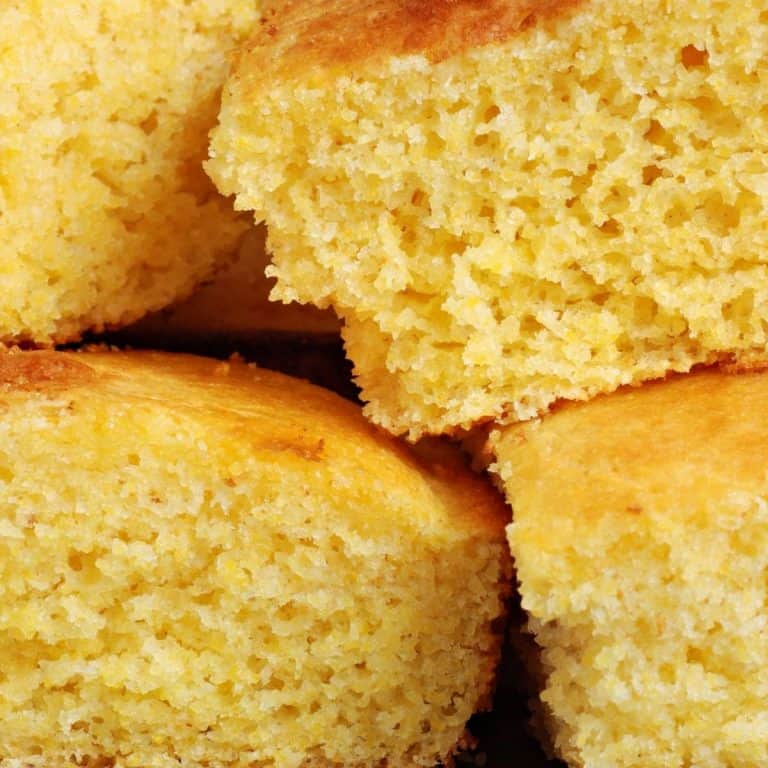 72 Easy Thanksgiving Recipes (Copycat Sides, Pies & More) » Recipefairy.com